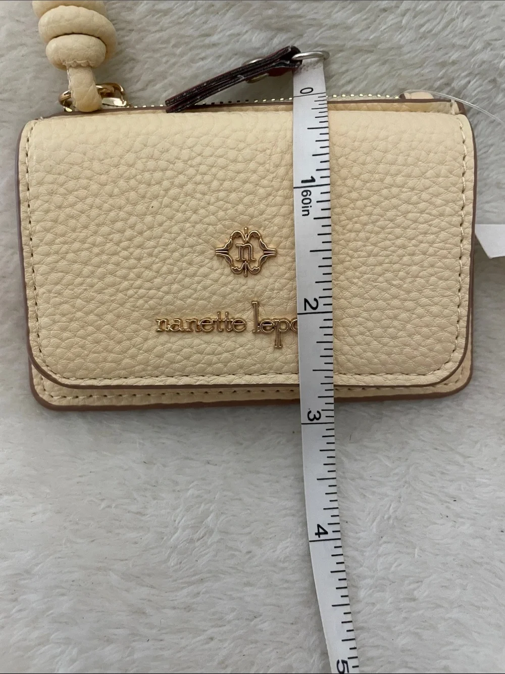 Nanette Lepore Cream Pebbled Leather Card Wallet w/top zipper